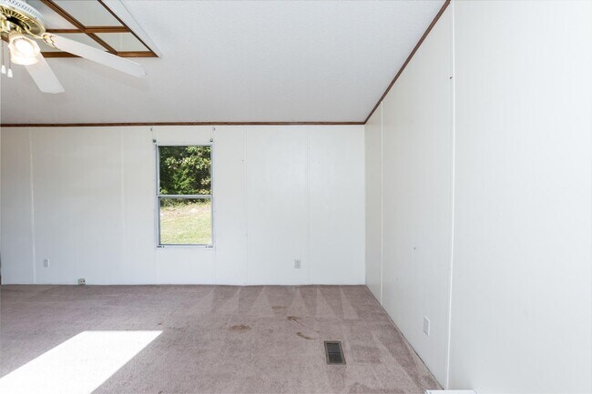 Building Photo - 130 Brodie Privette Rd
