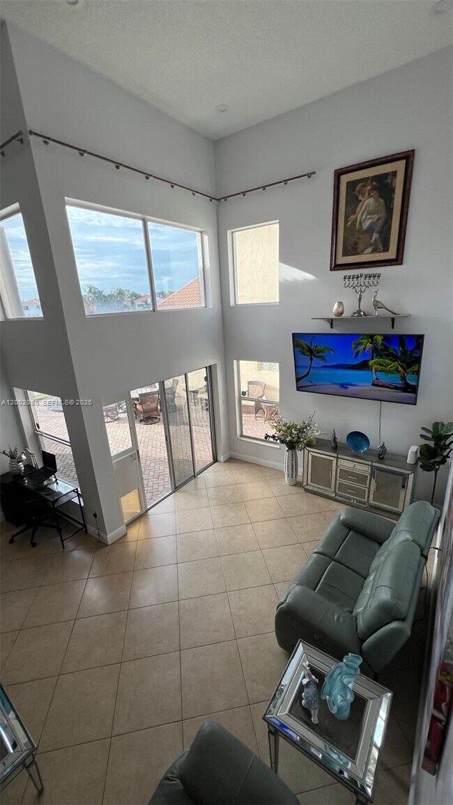 Building Photo - 1590 Seagrape Way