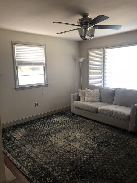 Building Photo - 206 Swarthmore Rd