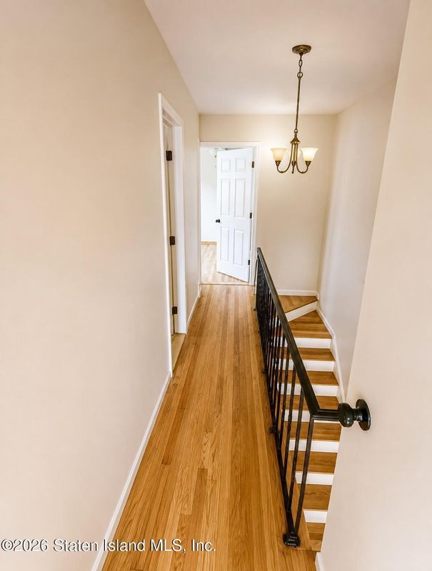 Building Photo - 770 Woolley Ave