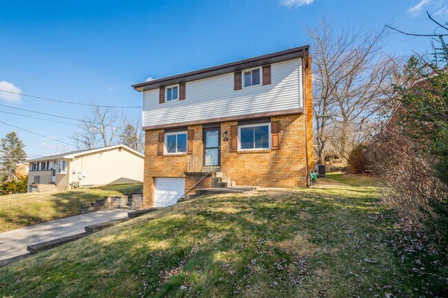 Building Photo - AVAILABLE BY JULY 3RD!! STUNNING 3-BEDROOM HOME IN PENN HILLS!