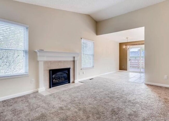 Building Photo - Long Realty & Property Management - 5 Bedr...