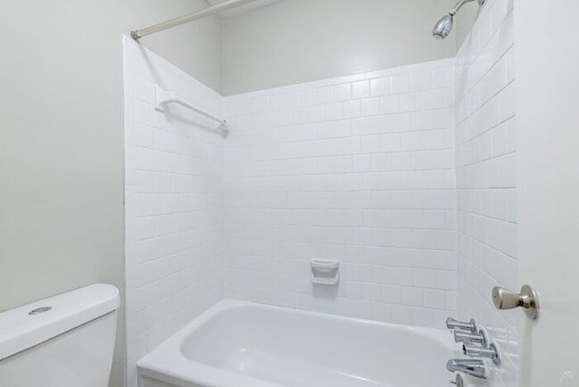 Building Photo - SPRING MOVE-IN SPECIAL - Reduced Rates on ALL Floorplans + Apply & Receive Approval by 02/28/26 e...