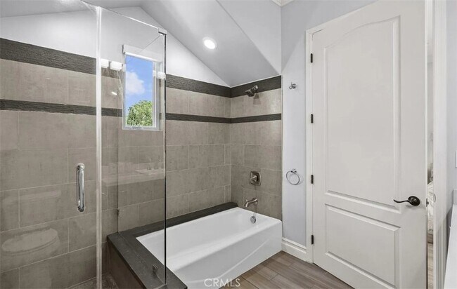 Building Photo - 201 N Reese Pl