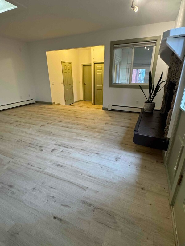 Building Photo - 8810 Washburn St