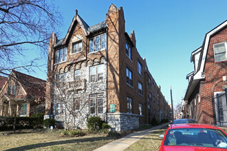 Building Photo - 4155-63 Magnolia Avenue