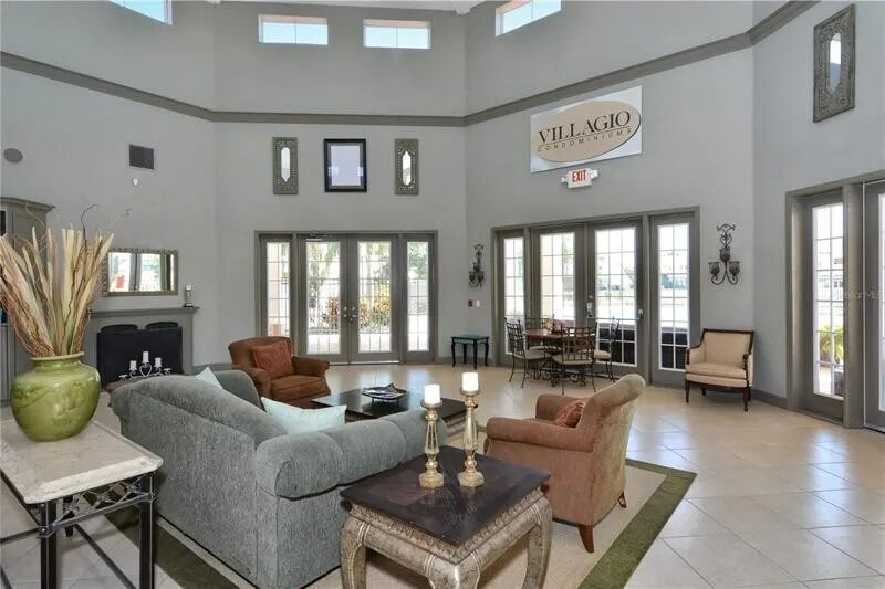 Building Photo - 1040 Villagio Cir
