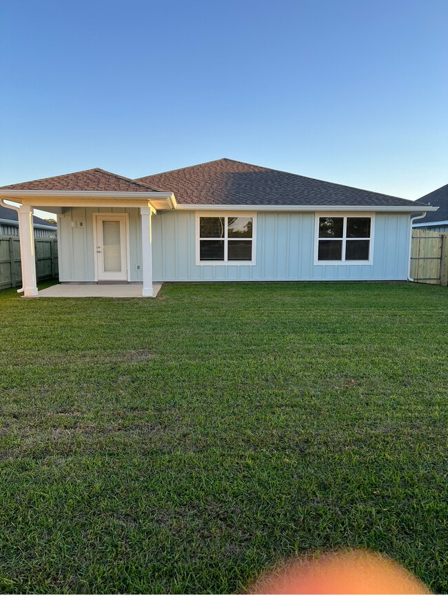 Building Photo - 22441 Aleutian Ave