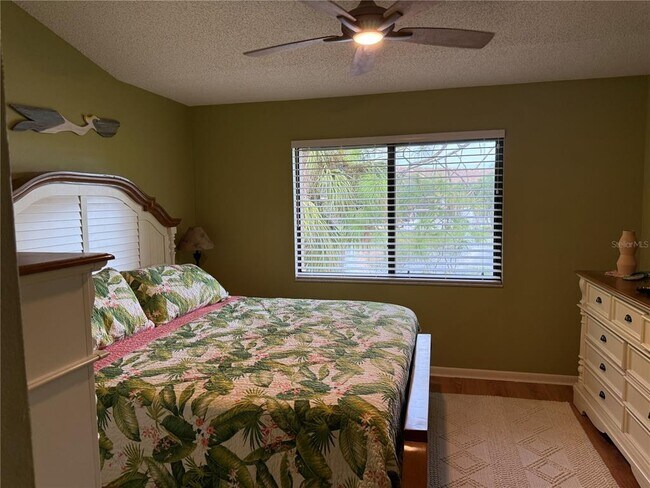 Building Photo - 5770 Ashton Lake Dr