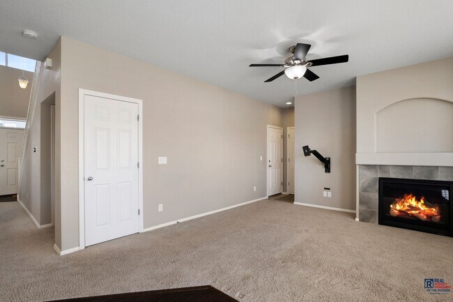 Building Photo - Spacious 3-Bedroom Home in South Fort Coll...