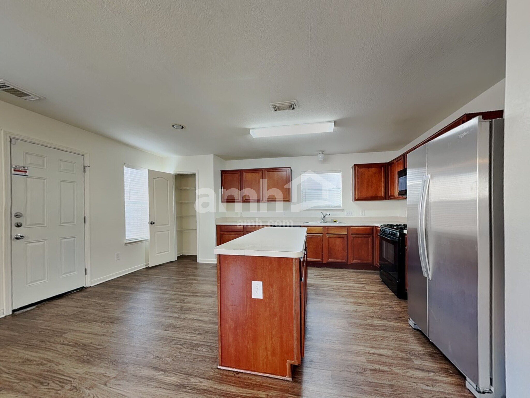 Building Photo - 11322 Flying Geese Ln