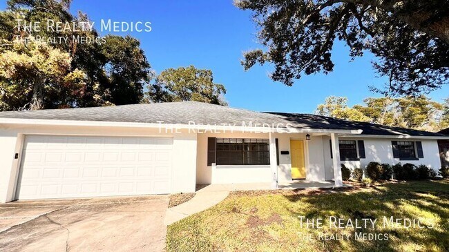 Building Photo - 1009 Alfred Dr