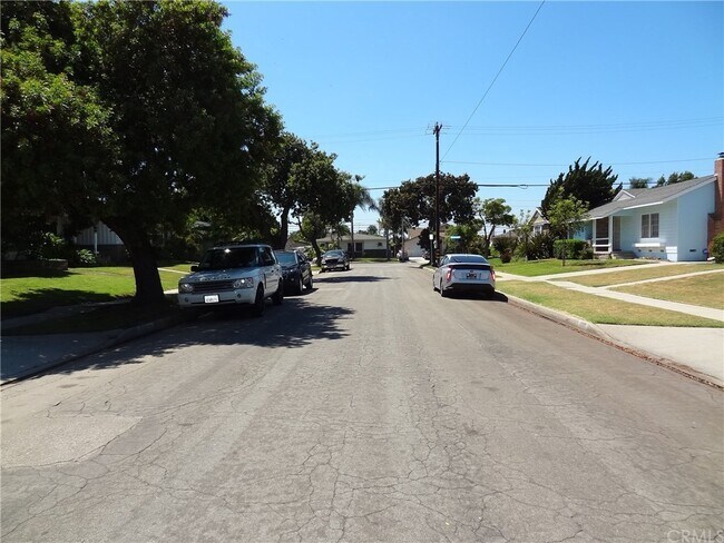 Building Photo - 6721 E La Marimba St