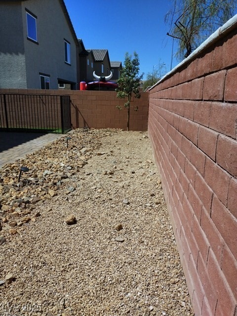 Building Photo - 8194 Golden Cholla Ave