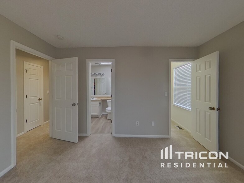 Building Photo - 7040 Nettlewood Pl