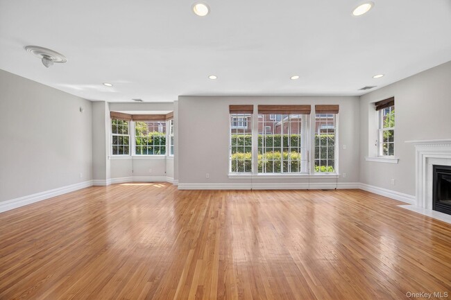 Building Photo - 4 C Nassau Dr