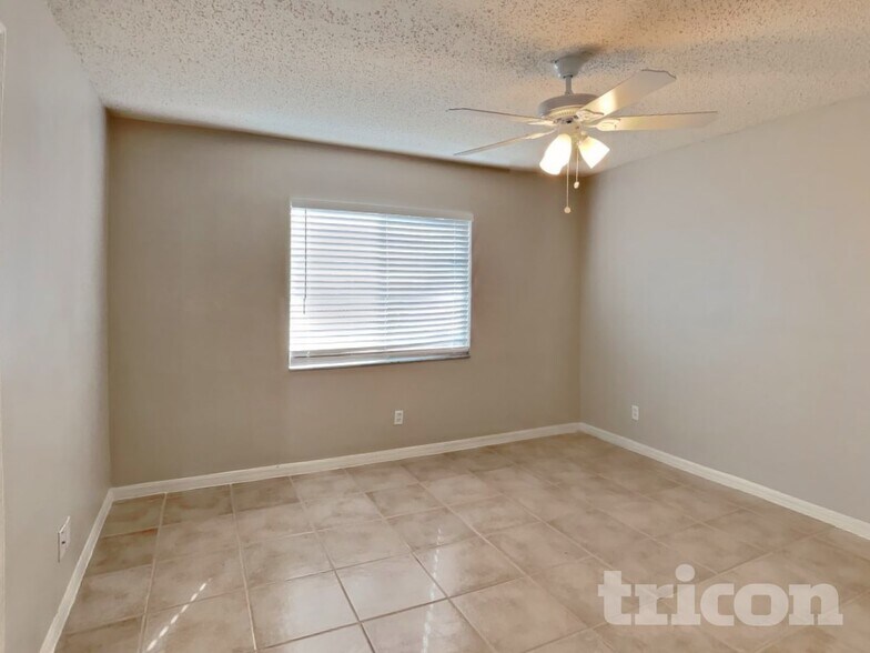 Building Photo - 13228 Pike Lake Dr