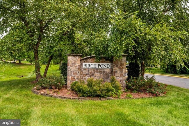 Building Photo - 4022 Dogberry Ln