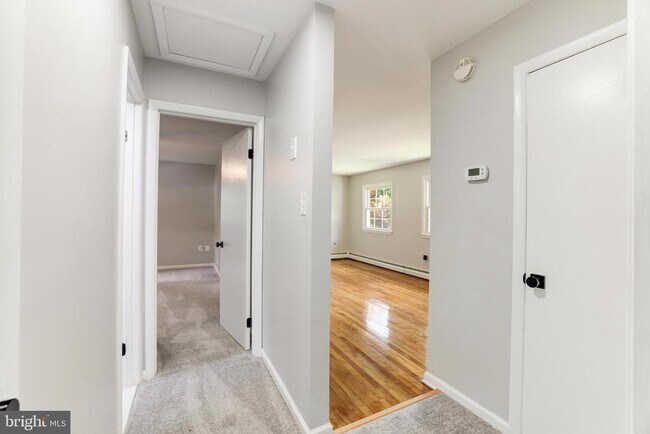 Building Photo - 4111 Hemingway Dr