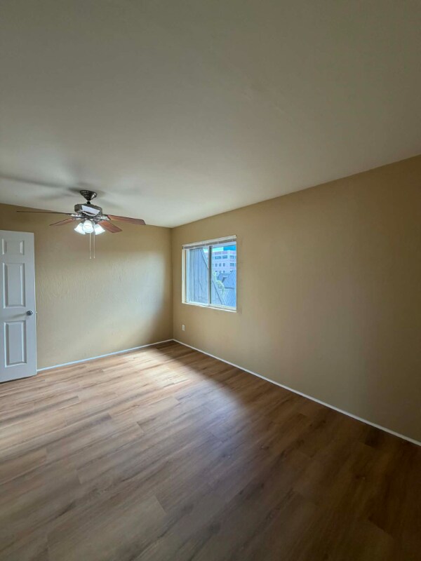 Building Photo - 931 N Euclid Ave