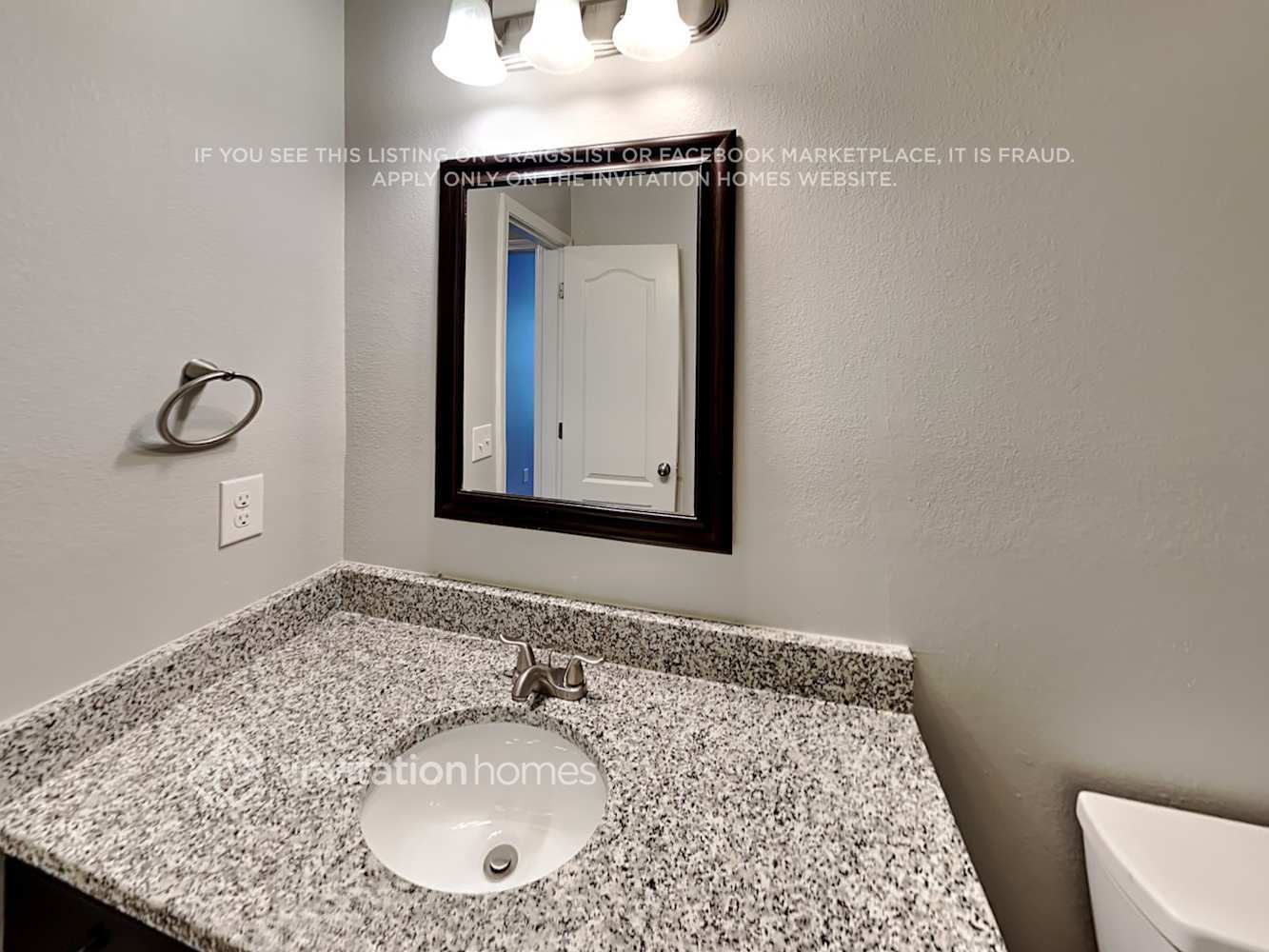 Building Photo - 1114 Blue Topaz Dr