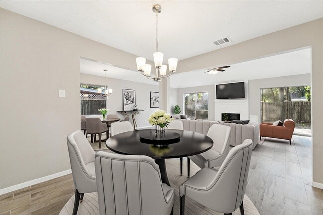 Building Photo - 22811 Cranberry Trail