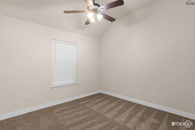 Building Photo - 4824 Olivia Ln