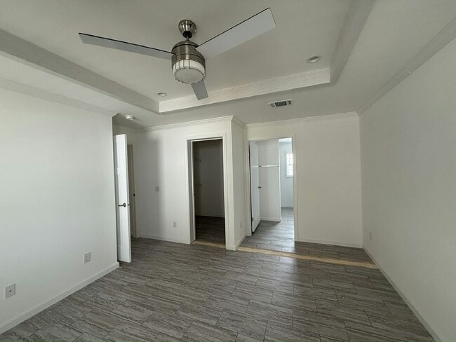 Building Photo - 3515 Campari Dr