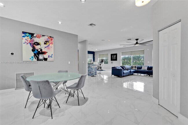 Building Photo - 15841 SW 61st St