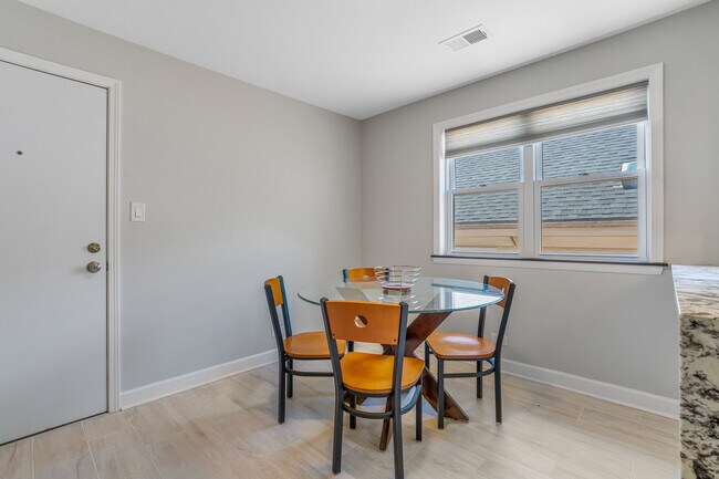 Building Photo - 3755 N Kostner Ave