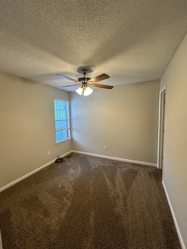 Building Photo - 5035 Mint Hill Ct