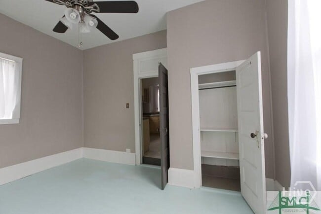Building Photo - 11 Hidden Lagoon Ct