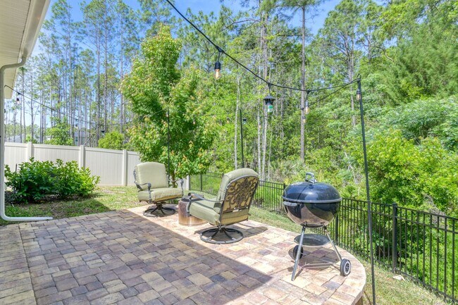 Building Photo - Beautiful 2 Bedroom, 2 Bathroom Home in St. Augustine Lakes
