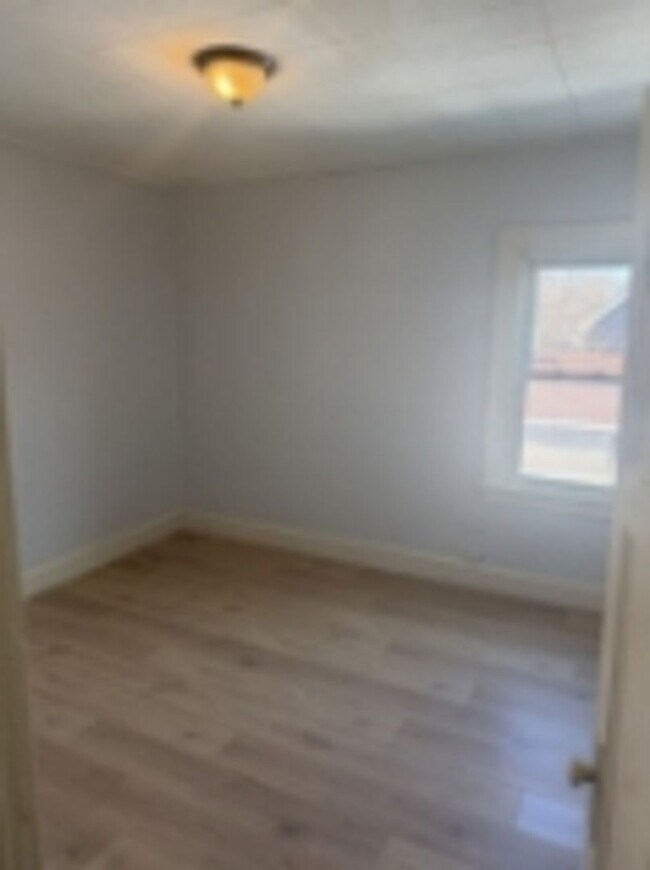 Building Photo - 2542 N 50th St