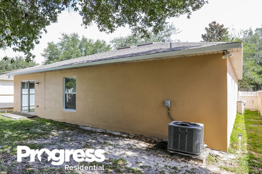 Building Photo - 472 Dominish Estates Dr