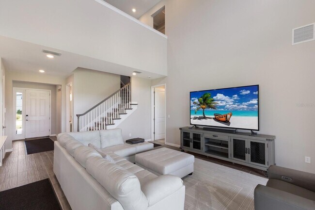 Building Photo - 9312 Tequila Sunrise Dr