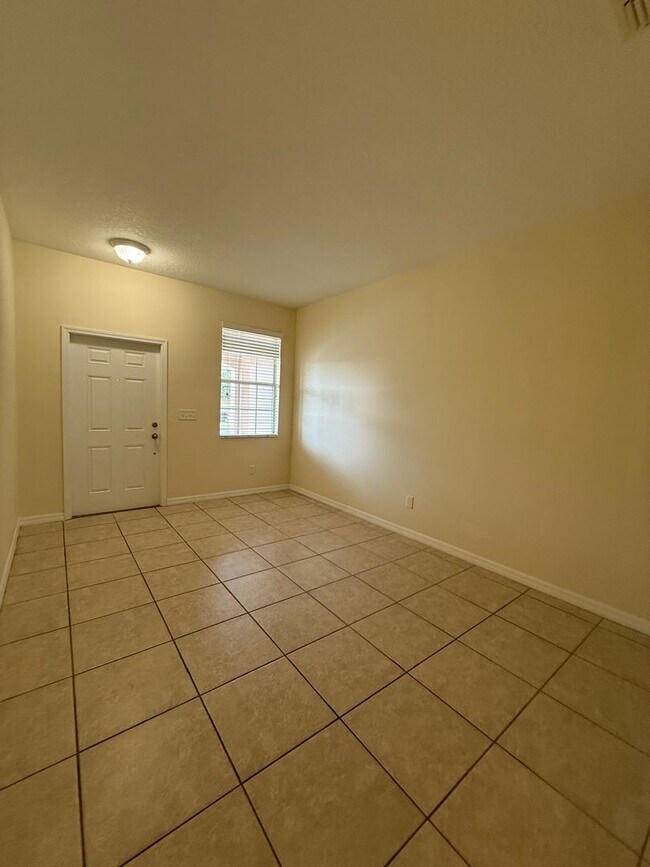 Building Photo - Beautiful Home For Rent!! ( AVAILABLE MOVE...