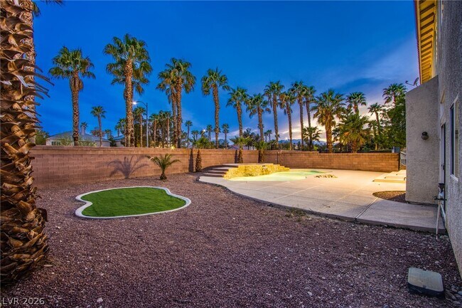 Building Photo - 6637 Coronado Palms Ave