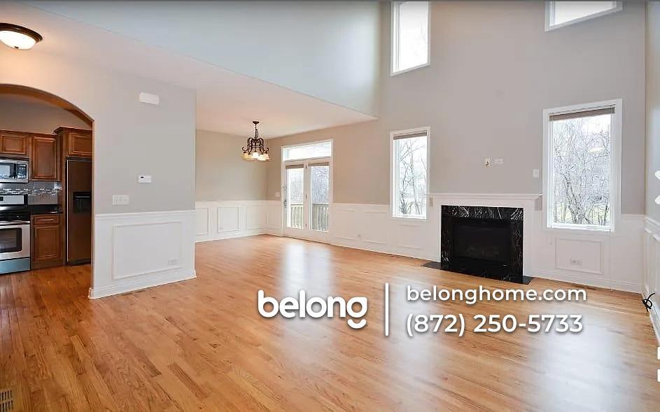 Building Photo - 850 Jameson Ct W