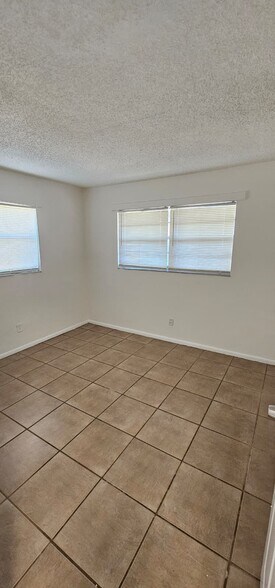 Building Photo - 2861 NW 15th Ct