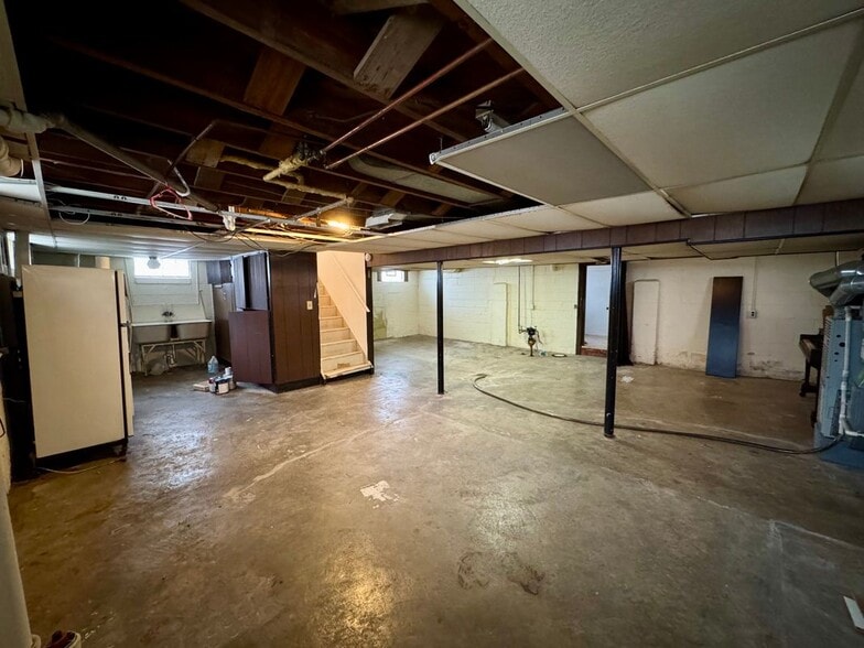 Building Photo - 3734 Capitol Ave