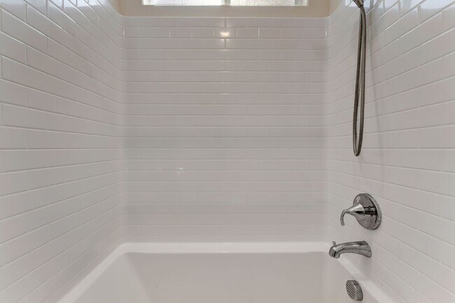 Building Photo - 4136 Midnight Crest Ave