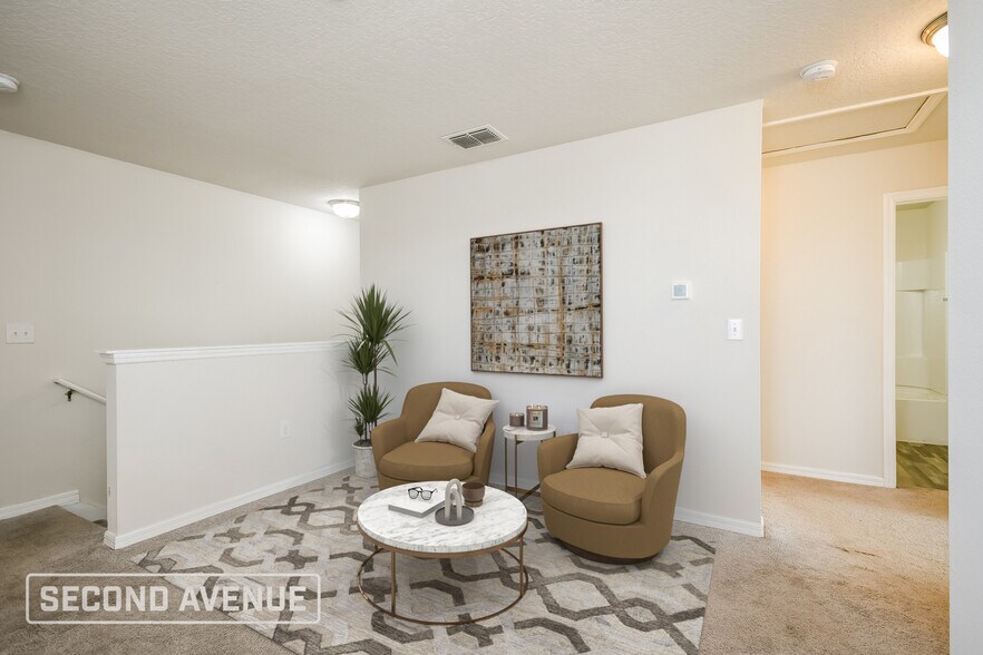 Building Photo - 106 Tulip Ln