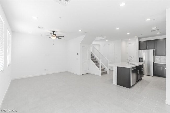 Building Photo - 870 Dunkirk River Ct