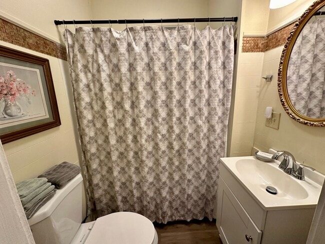 Building Photo - Fully Furnished/All Inclusive Home is Ready for YOU!