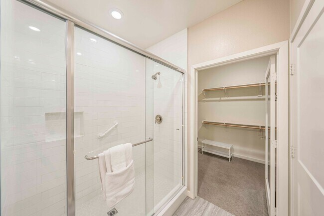 Building Photo - 113 Bowery