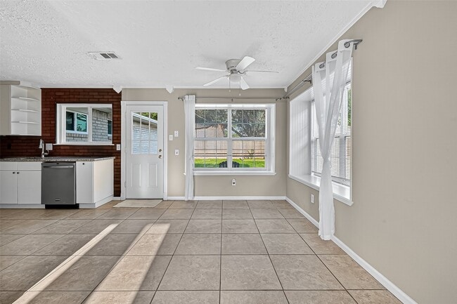 Building Photo - 7354 Stone Pine Ln