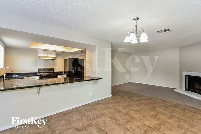 Building Photo - 1335 Clagett Ln