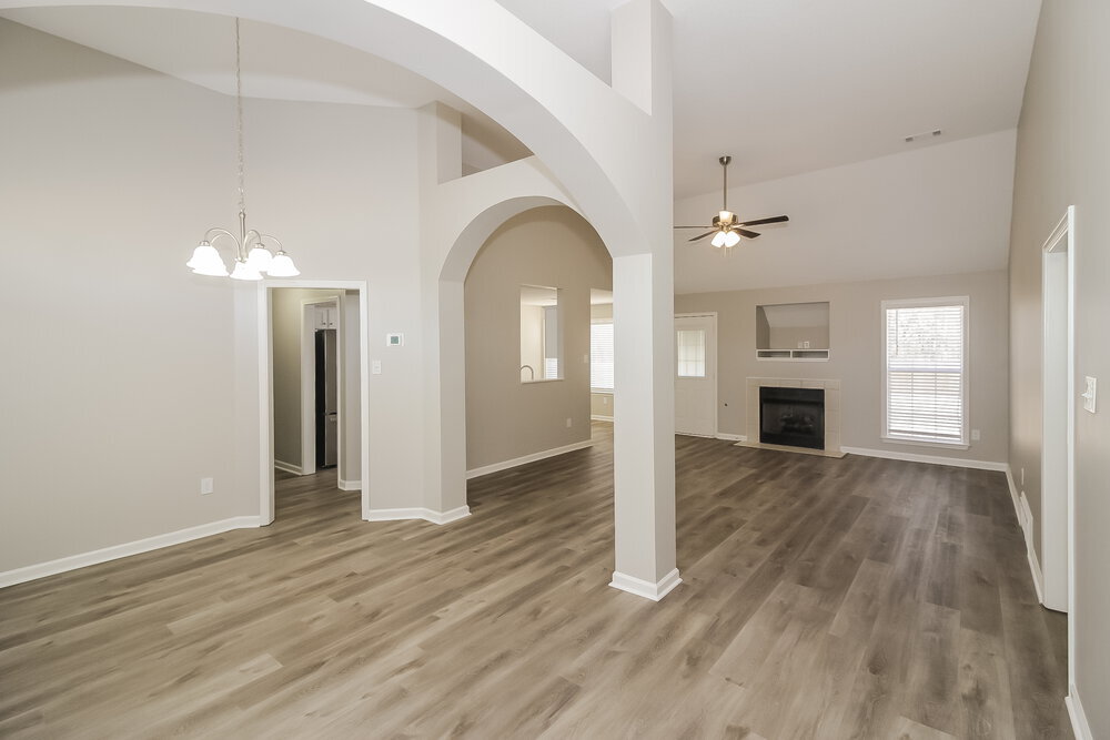 Building Photo - 200 Cameron Dr