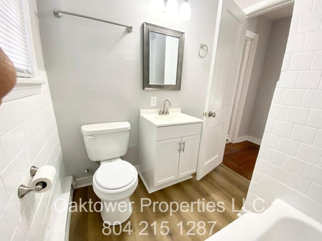 Building Photo - 1420 Lynhaven Ave